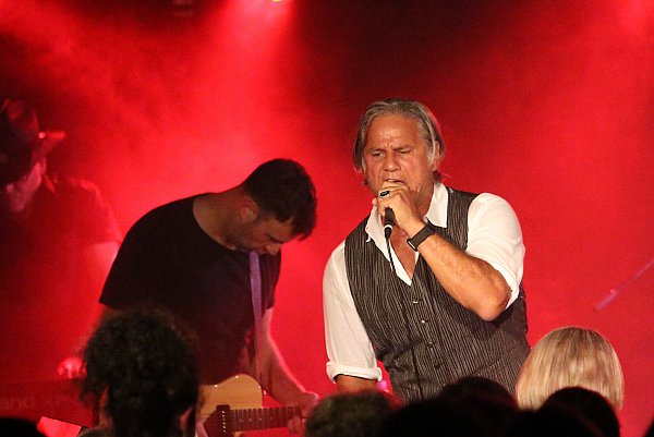 Jon Stevens